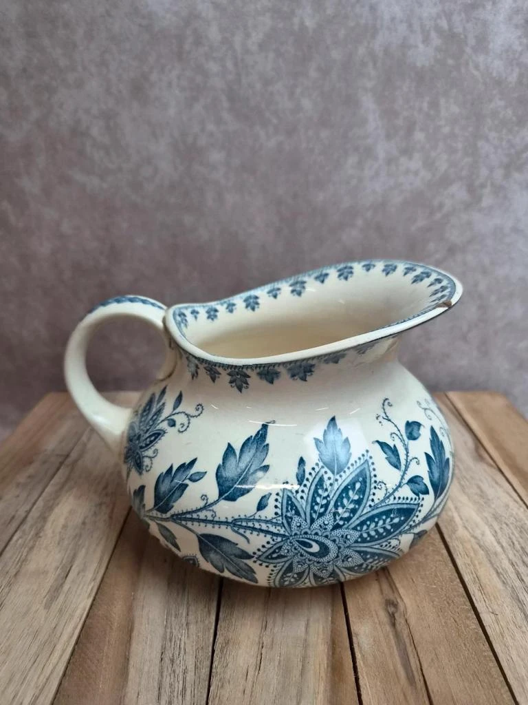 Pequeño jarrón jorobado Sarreguemines Burgos – loza antigua azul y blanco – photo 2